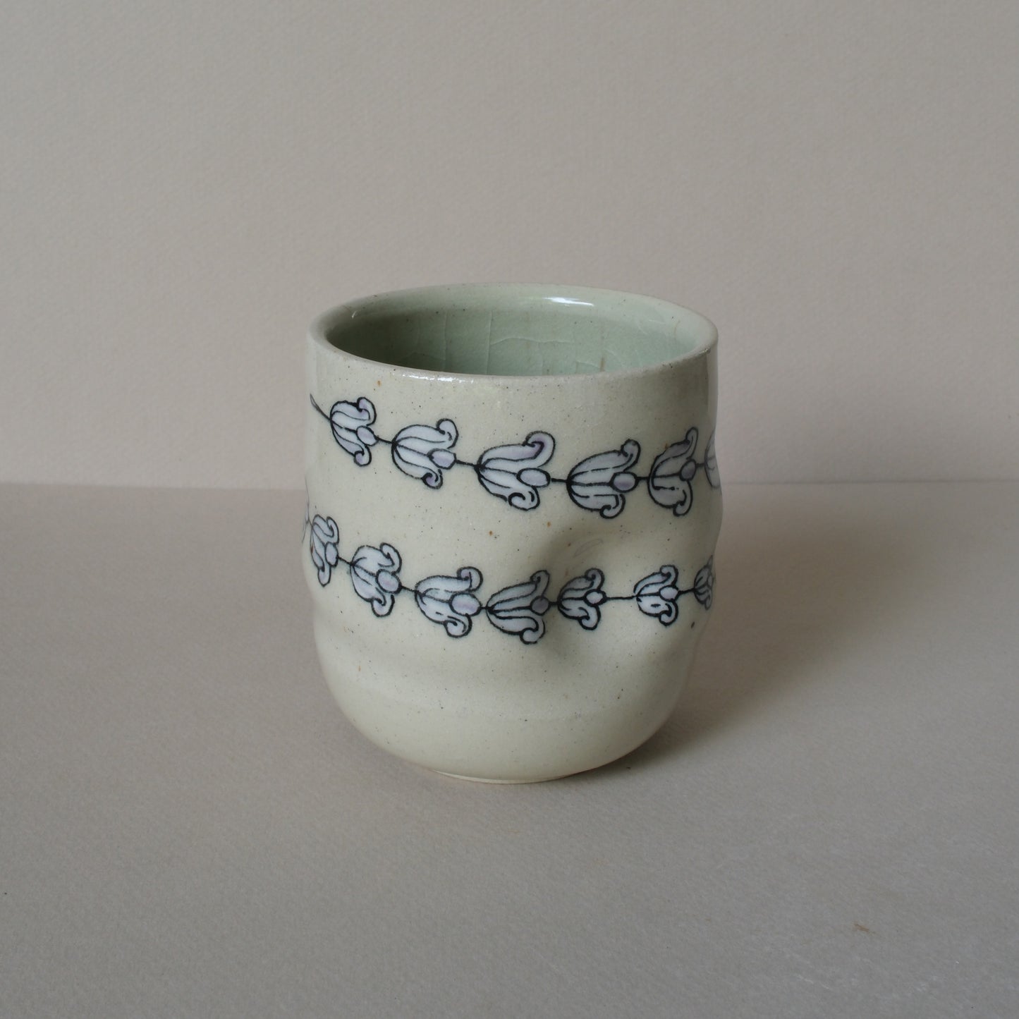 Crown Flower | Pinch Cup