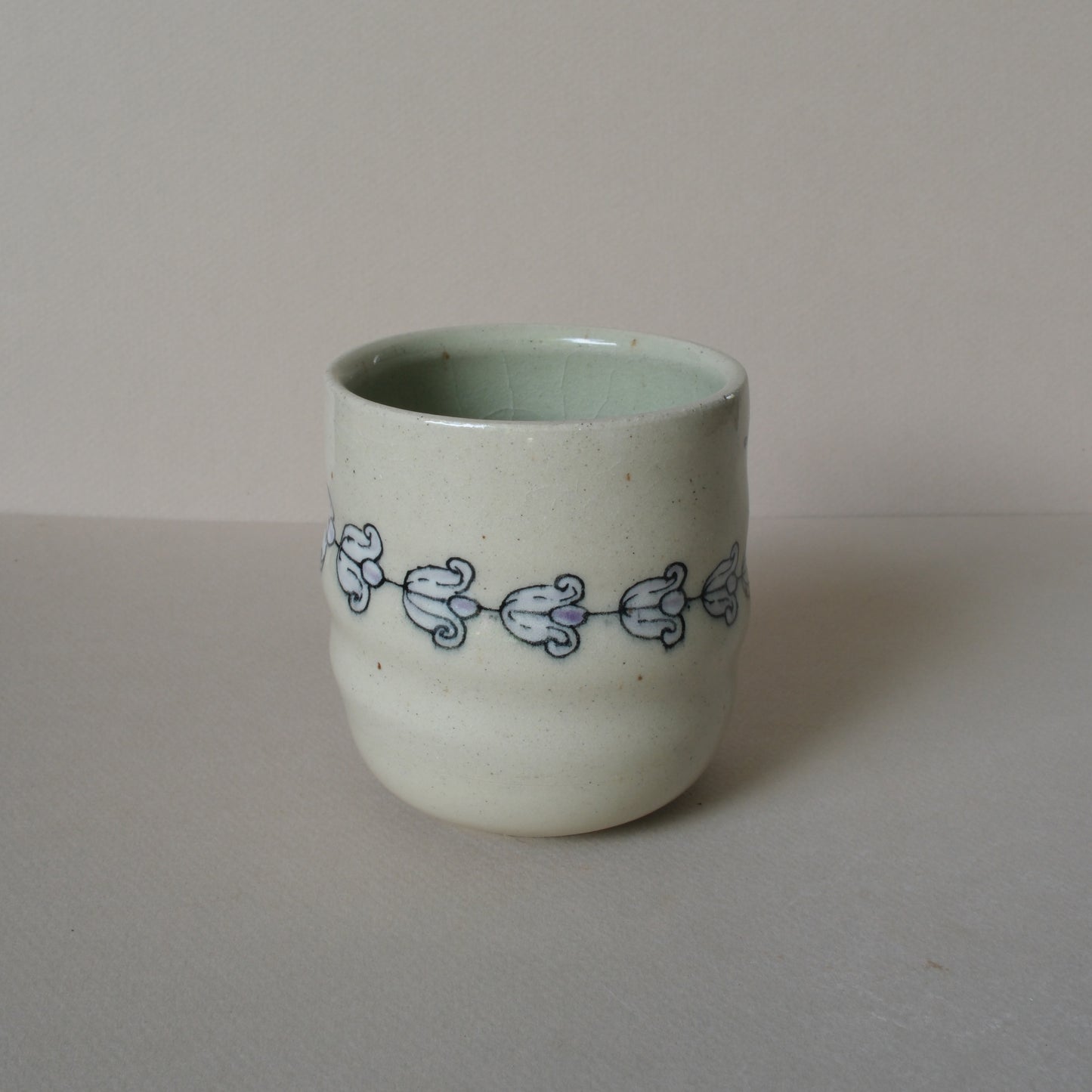 Crown Flower | Pinch Cup
