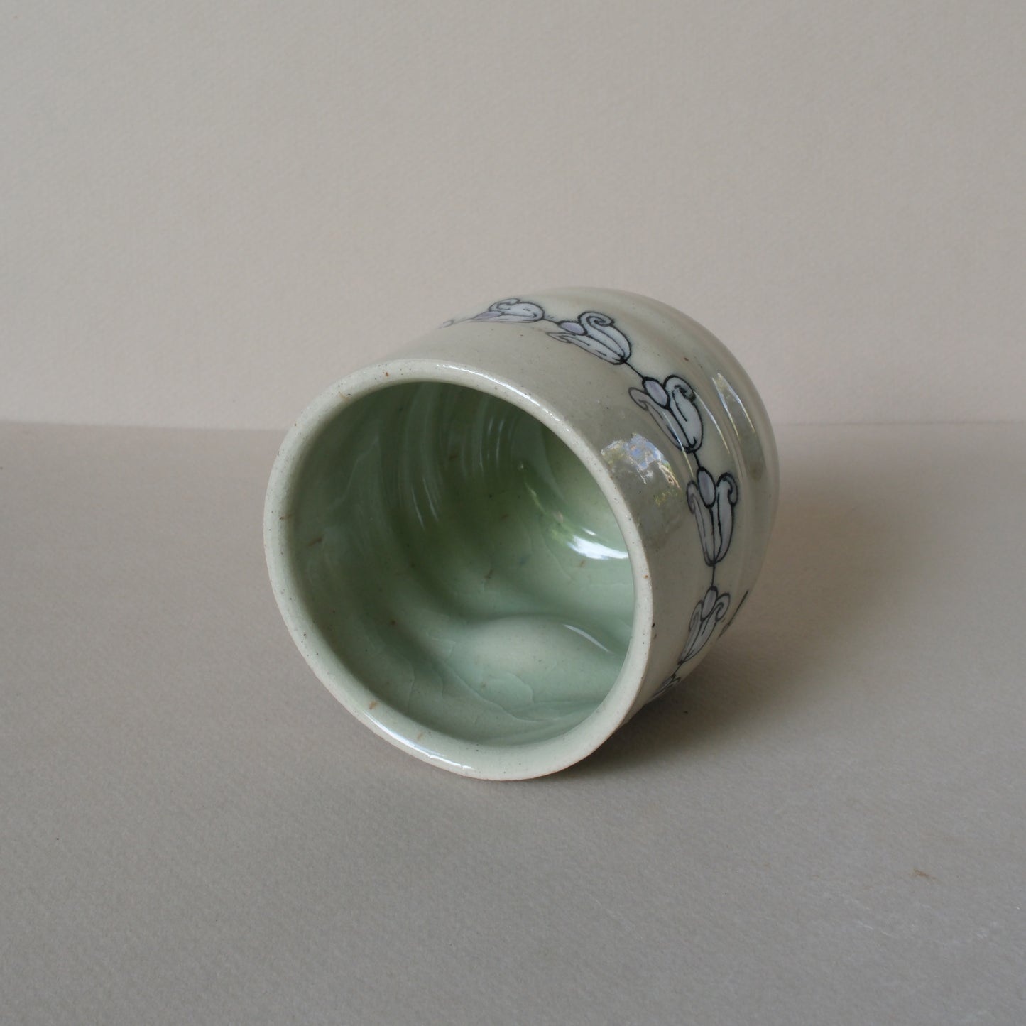 Crown Flower | Pinch Cup