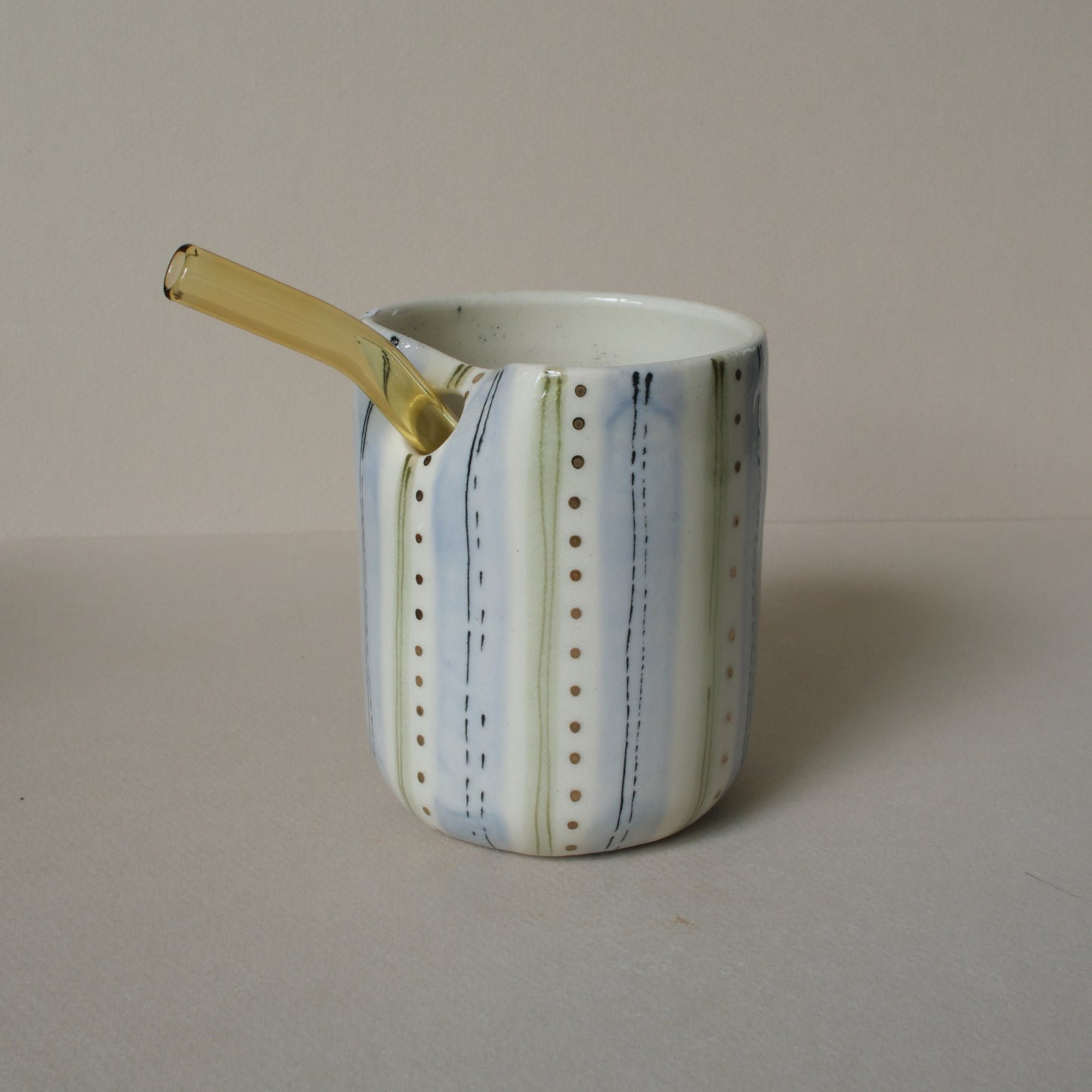 Field Day | Straw Cup