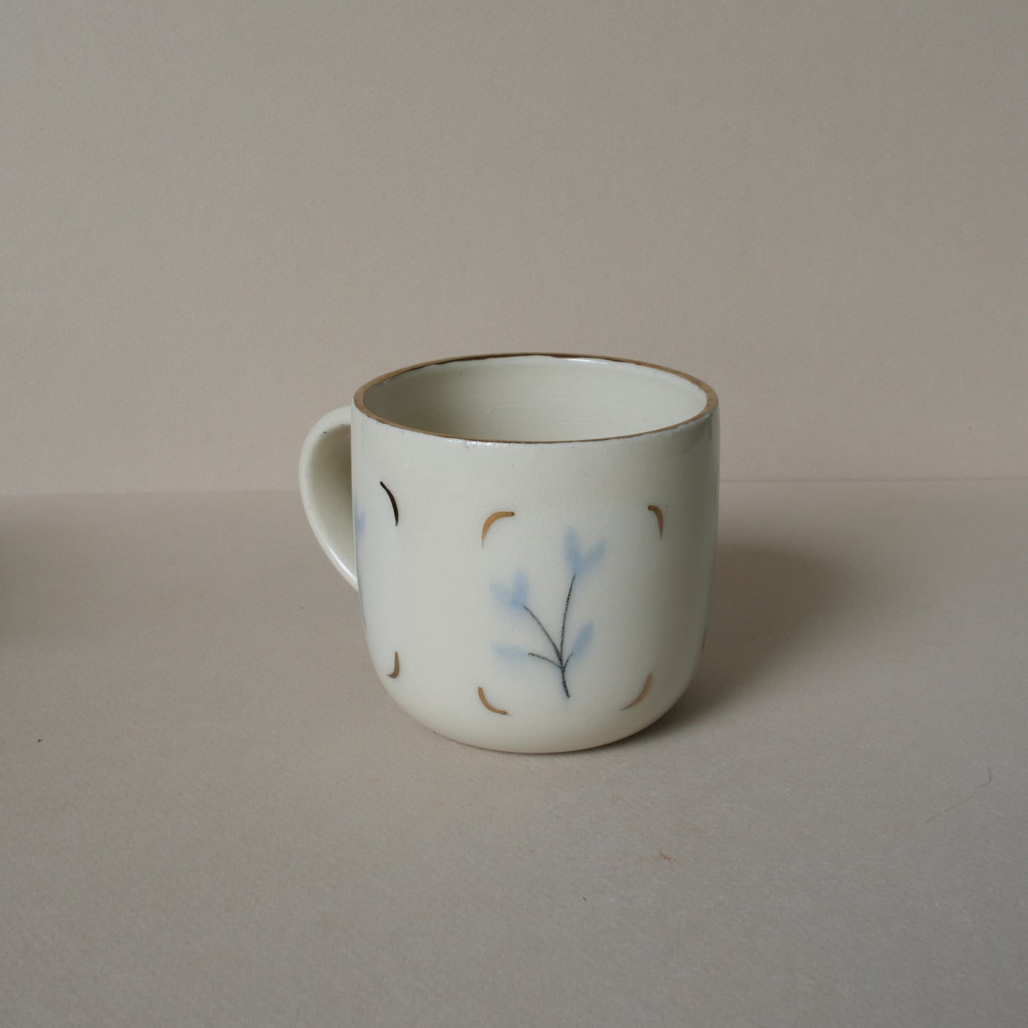 Vintage Mug | 8oz