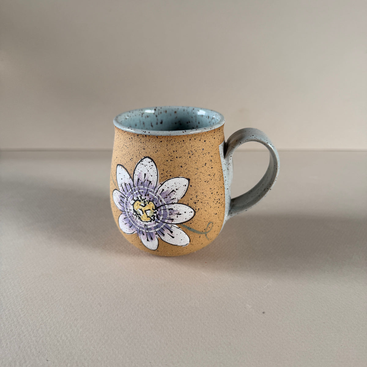 Lilikoi Blossom | 8oz Mug