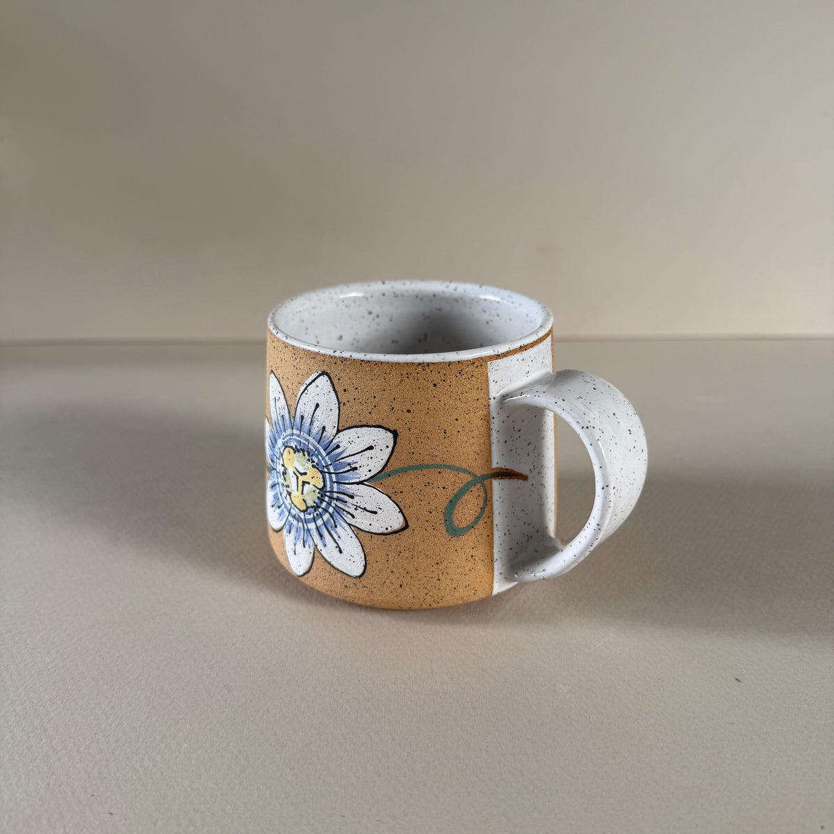 Lilikoi Blossom | 10oz Mug