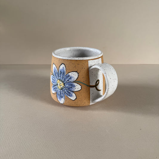 Lilikoi Blossom | 12oz Mug